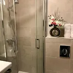 Logis Les Colonnes Strasbourg Zenith فندق Eckbolsheim