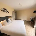 فندق Logis Les Colonnes Strasbourg Zenith 3*