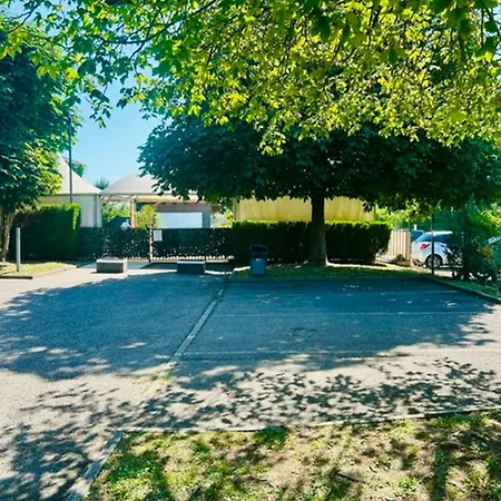 克罗内斯塔伯格泽尼特酒店 酒店