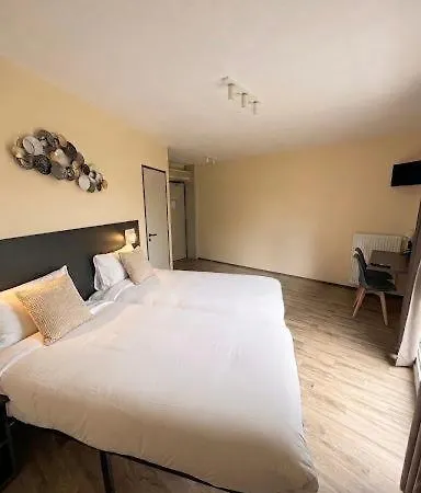 Hotel Logis Les Colonnes Strasbourg Zenith 3*