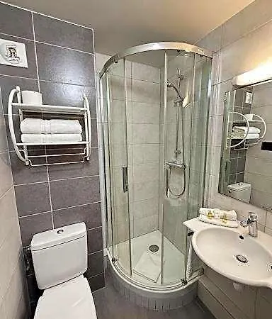 Logis Les Colonnes Strasbourg Zenith Hotel Eckbolsheim