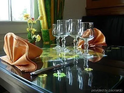 Logis Les Colonnes Strasbourg Zenith Hotel 3*