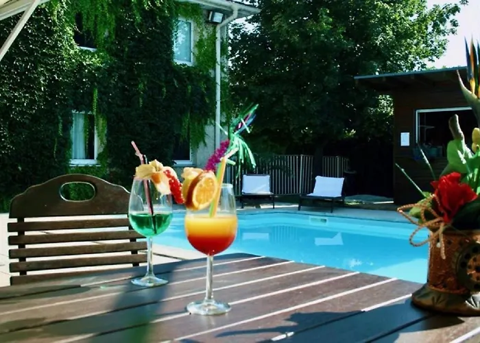 Les Colonnes Strasbourg Zenith Hotel