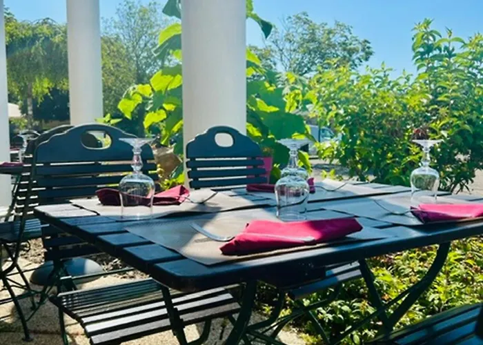 Les Colonnes Strasbourg Zenith 3* Eckbolsheim